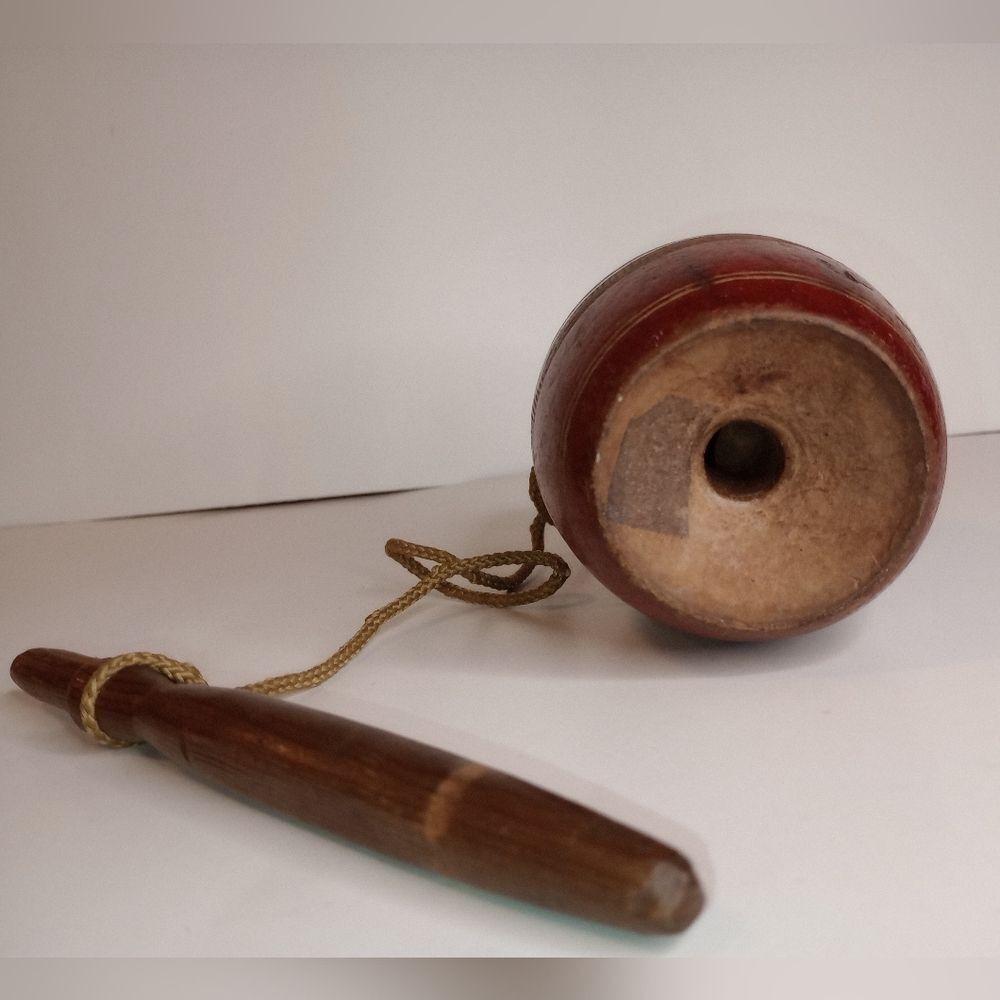 VINTAGE HAND CRAFTED MADE MEXICAN BALERO TOY Excellent Shape